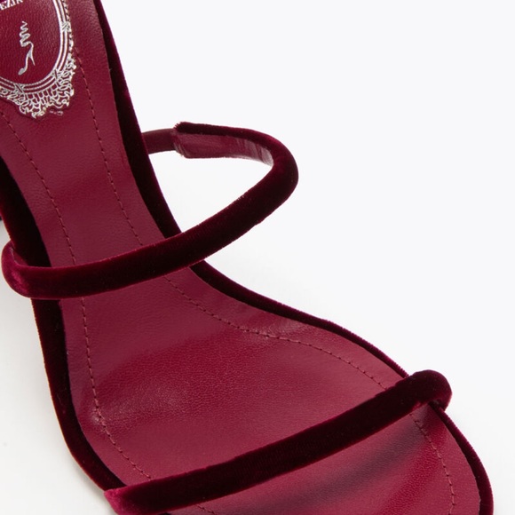 CLEO RUBY VELVET SANDAL 105 - Picture 4 of 6